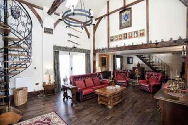  Image of 3 bedroom Detached house for sale in Barton Street Barrow-upon-Humber DN19 at Barton Street  Barrow-Upon-Humber, DN19 7AR