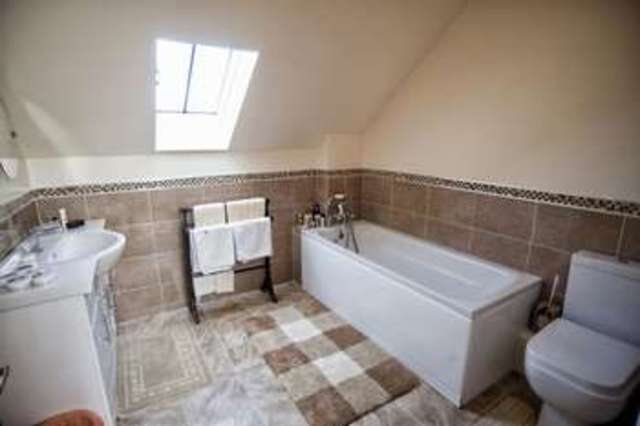  Image of 3 bedroom Detached house for sale in Barton Street Barrow-upon-Humber DN19 at Barton Street  Barrow-Upon-Humber, DN19 7AR