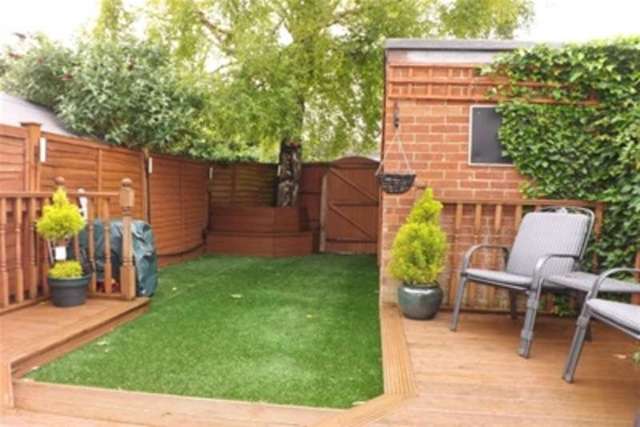  Image of 3 bedroom Detached house to rent in Stukeley Road Basingstoke RG21 at Basingstoke, RG21 8XE