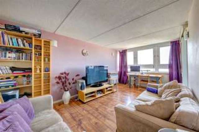  Image of 2 bedroom Property for sale in Battersea Park Road London SW11 at Battersea Park Road London London, SW11 4LE