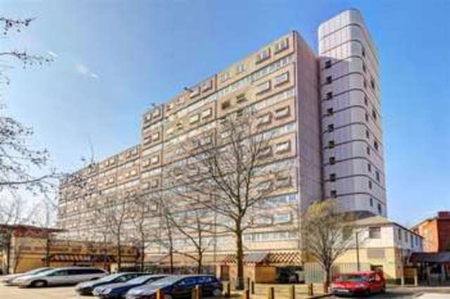  Image of 2 bedroom Property for sale in Battersea Park Road London SW11 at Battersea Park Road London London, SW11 4LE