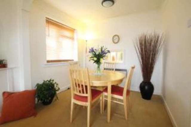  Image of 2 bedroom Flat for sale in Beech Avenue Glasgow G41 at Dumbreck Glasgow Glasgow, G41 5BY