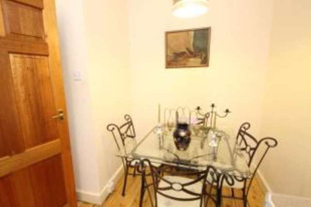  Image of 2 bedroom Flat for sale in Berkeley Street Glasgow G3 at Charing Cross Glasgow Glasgow, G3 7DW