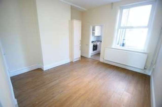  Image of 3 bedroom Semi-Detached house for sale in Berridge Road Forest Fields Nottingham NG7 at Berridge Road Forest Fields Nottingham, NG7 6EQ