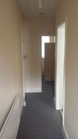  Image of 2 bedroom Flat to rent in Bilbrough Gardens Newcastle upon Tyne NE4 at Bilbrough Gardens Array Blakelaw, NE4 8YA