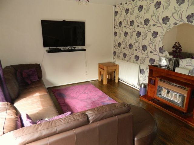  Image of 3 bedroom Terraced house for sale in Bilston Road Darlaston Wednesbury WS10 at Bilston Road  Wednesbury, WS10 7JL