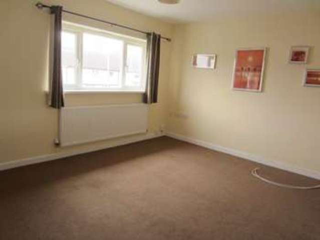  Image of 2 bedroom Flat to rent in Bishopston Road Ely Cardiff CF5 at Bishopston Road Caerau Cardiff, CF5 5DY