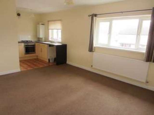  Image of 2 bedroom Flat to rent in Bishopston Road Ely Cardiff CF5 at Bishopston Road Caerau Cardiff, CF5 5DY