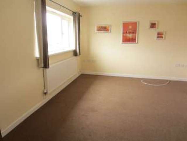  Image of 2 bedroom Flat to rent in Bishopston Road Ely Cardiff CF5 at Bishopston Road Caerau Cardiff, CF5 5DY