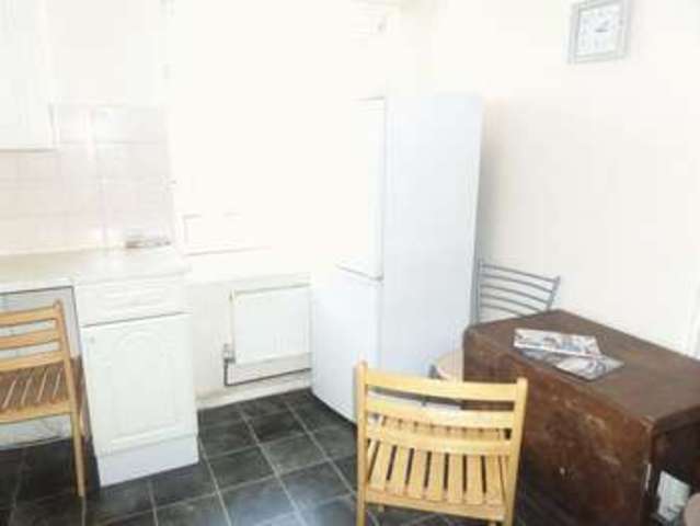  Image of 3 bedroom Flat for sale in Blackfriars Road Southsea PO5 at Blackfriars Road  Southsea, PO5 4LR