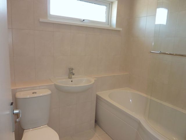  Image of 2 bedroom Detached house for sale in Bosvenna View Bodmin PL31 at Bosvenna View  Bodmin, PL31 1BA