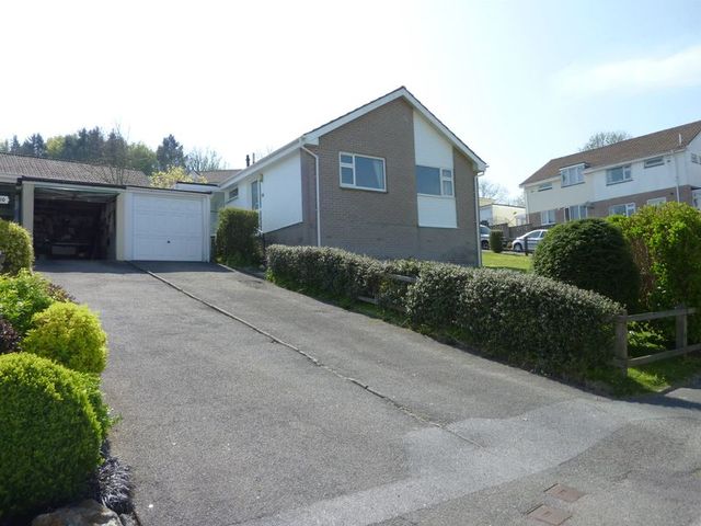  Image of 2 bedroom Detached house for sale in Bosvenna View Bodmin PL31 at Bosvenna View  Bodmin, PL31 1BA