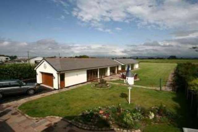  Image of 4 bedroom Detached house for sale in Bradshaw Lane Pilling Preston PR3 at Preston Lancashire Preston, PR3 6SN