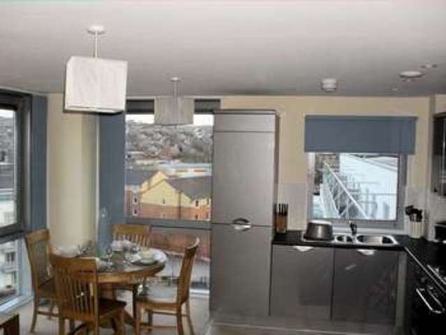  Image of 2 bedroom Flat to rent in Bramall Lane Sheffield S2 at 323 Bramall Lane  Sheffield, S2 4RR
