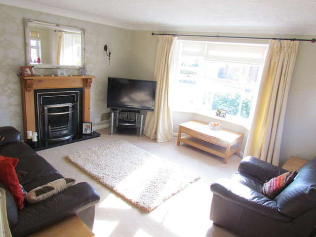  Image of 4 bedroom Detached house for sale in Brecon Avenue Warndon Worcester WR4 at Worcester Worcestershire Worcester, WR4 0RJ