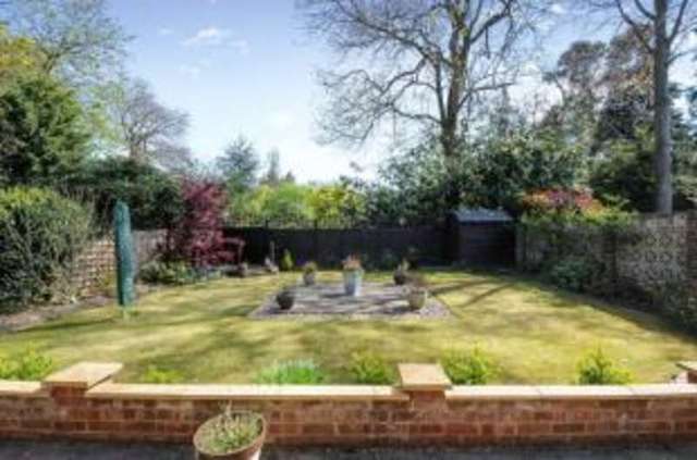  Image of 4 bedroom Detached house for sale in Briar Lane West Wickham BR4 at West Wickham  West Wickham, BR4 9RA