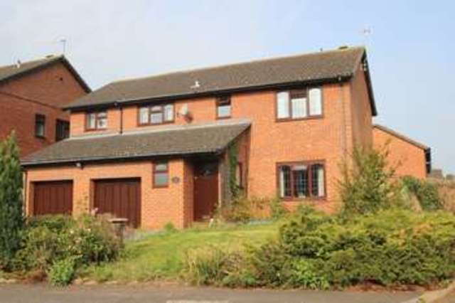  Image of 4 bedroom Detached house for sale in Bridgetown Road Stratford-upon-Avon CV37 at Bridgetown Road  Stratford-upon Avon, CV37 7JA