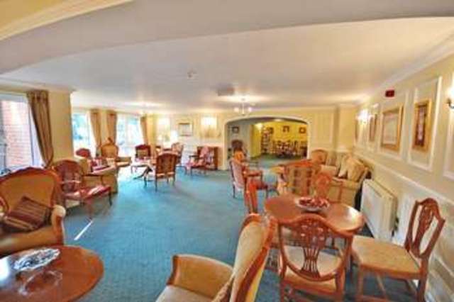  Image of 1 bedroom Retirement Property for sale in Bristol Road Selly Oak Birmingham B29 at Bristol Road Selly Oak Birmingham, B29 6NE