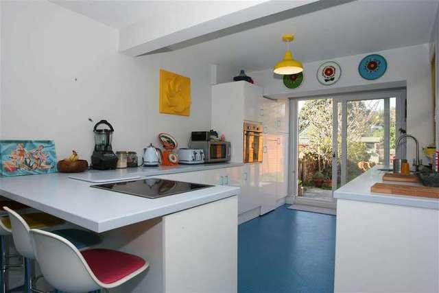  Image of 3 bedroom Terraced house for sale in Brighton Road Shoreham-by-Sea BN43 at Shoreham-By-Sea West Sussex Shoreham-By-Sea, BN43 6RG