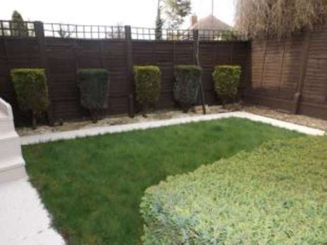  Image of 3 bedroom Semi-Detached house for sale in Brinton Crescent Kidderminster DY11 at Kidderminster Worcestershire Blakebrook, DY11 6NT