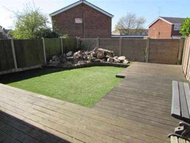  Image of 3 bedroom Property for sale in Brook Close Dunstable LU6 at Brook Close Dunstable Dunstable, LU6 1HD