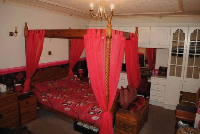  Image of 3 bedroom Detached house to rent in Buller Street Grimsby DN32 at Buller Street  Grimsby, DN32 8BL