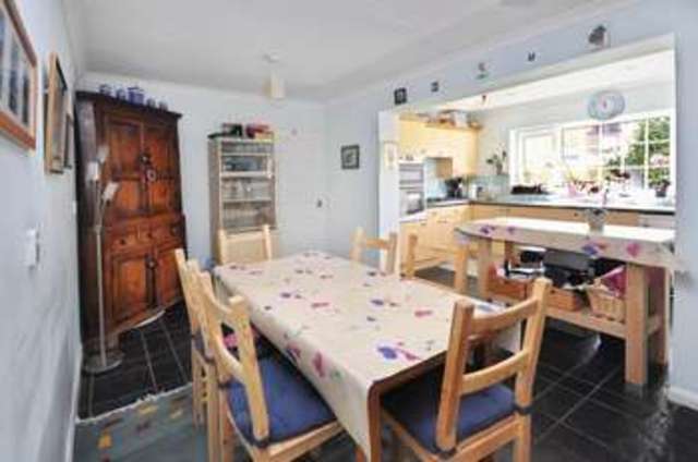  Image of 4 bedroom Detached house for sale in Burcot Park Burcot Abingdon OX14 at Burcot Park Burcot Abingdon, OX14 3DH