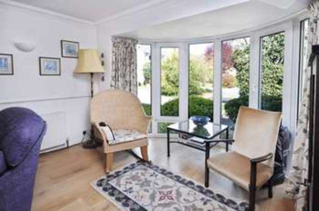  Image of 4 bedroom Detached house for sale in Burcot Park Burcot Abingdon OX14 at Burcot Park Burcot Abingdon, OX14 3DH