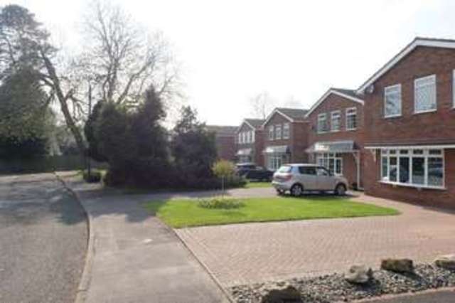  Image of 3 bedroom Detached house for sale in Burlish Close Stourport-on-Severn DY13 at Burlish Close  Stourport-On-Severn, DY13 8YE