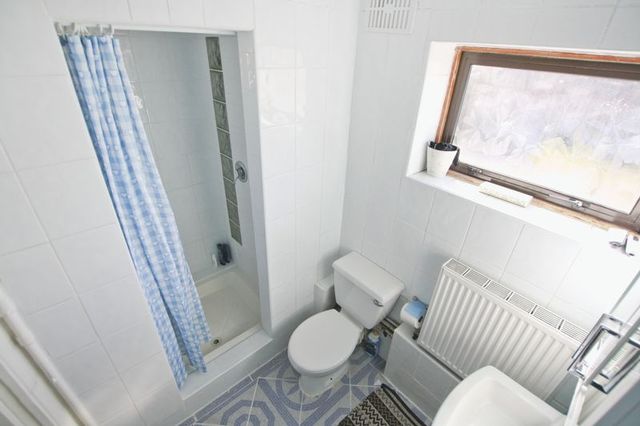  Image of 3 bedroom Maisonette to rent in Campfield Road London SE9 at Campfield Road  Eltham, SE9 5JG
