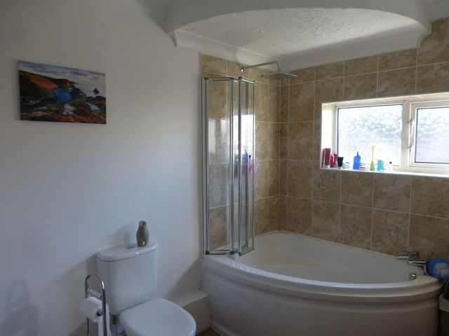  Image of 3 bedroom Terraced house to rent in Campleshon Road Rainham Gillingham ME8 at Campleshon Road  Gillingham, ME8 9LF