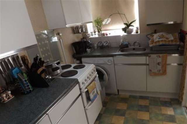  Image of 2 bedroom Property to rent in Canada Way Worcester WR2 at Worcester, WR2 4XA