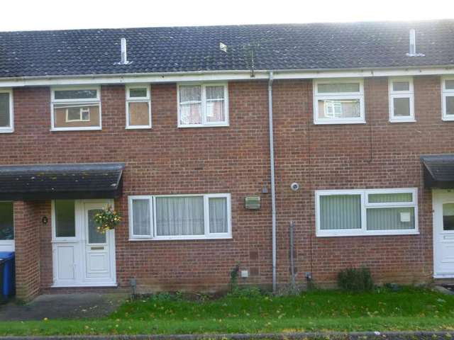  Image of 3 bedroom Detached house to rent in Canterbury Close Ipswich IP2 at Ipswich, IP2 9YJ