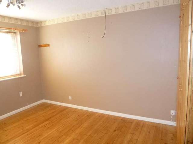  Image of 3 bedroom Detached house to rent in Canterbury Close Ipswich IP2 at Ipswich, IP2 9YJ