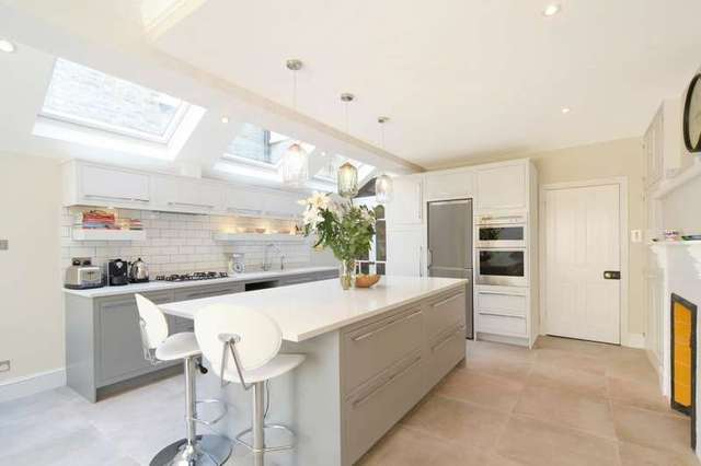  Image of 5 bedroom Detached house for sale in Cardigan Road London SW13 at Cardigan Road  London, SW13 0BH