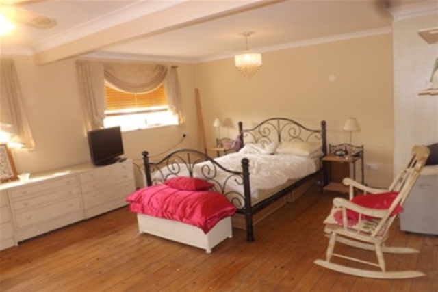  Image of 2 bedroom Detached house to rent in Beambridge Place Basildon SS13 at Basildon, SS13 3LN
