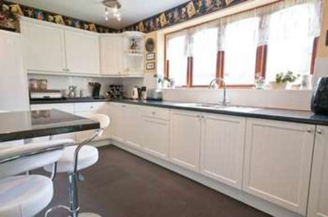  Image of 5 bedroom Detached house for sale in Chapel Lane Ashby-Cum-Fenby Grimsby DN37 at Chapel Lane  Ashby-Cum-Fenby, DN37 0QT