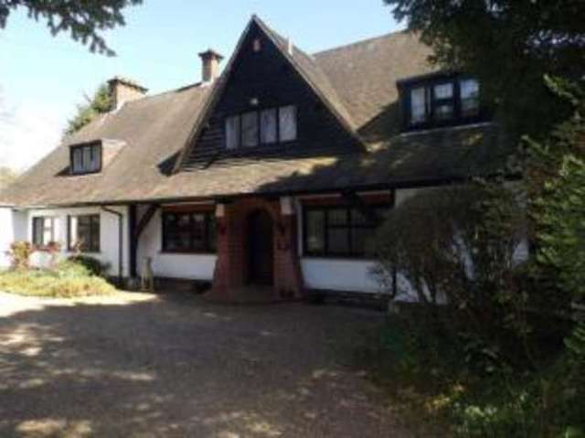  Image of 5 bedroom Detached house for sale in Coulsdon Lane Chipstead Coulsdon CR5 at Chipstead  Chipstead, CR5 3QG