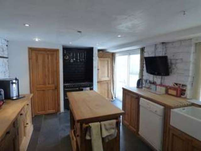  Image of 5 bedroom Terraced house for sale in Church Avenue Penarth CF64 at Church Avenue  Penarth, CF64 1AZ