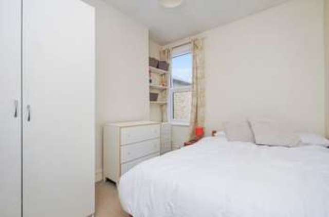  Image of 3 bedroom Terraced house for sale in Church Lane London SW17 at Church Lane  Tooting, SW17 9PR