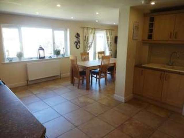  Image of 4 bedroom Detached house for sale in Church Path Meare Glastonbury BA6 at 25 Church Path Meare Glastonbury, BA6 9TH