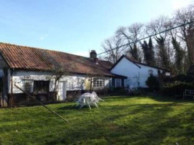  Image of 6 bedroom Detached house for sale in Deopham Road Morley St. Botolph Wymondham NR18 at Morley St Bololph  Morley St Botolph, NR18 9AA
