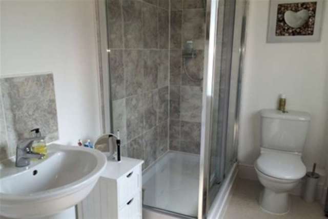  Image of 4 bedroom Detached house to rent in Citrine Close Bridgwater TA6 at Bridgwater, TA6 6XJ
