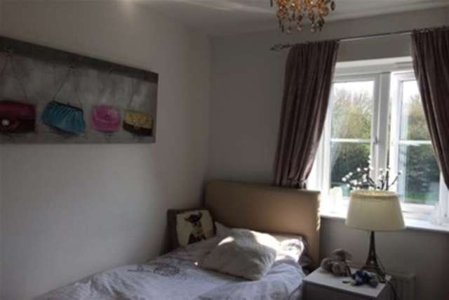 Image of 4 bedroom Detached house to rent in Citrine Close Bridgwater TA6 at Bridgwater, TA6 6XJ