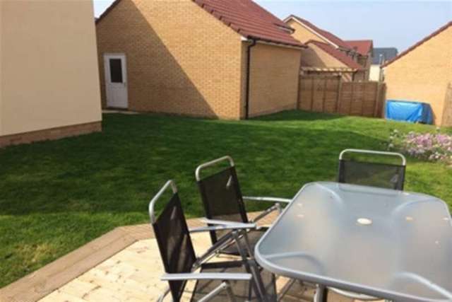  Image of 4 bedroom Detached house to rent in Citrine Close Bridgwater TA6 at Bridgwater, TA6 6XJ