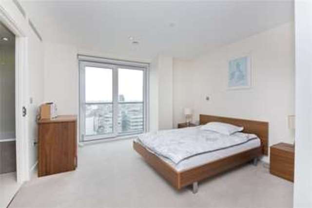  Image of 2 bedroom Flat to rent in City Road London EC1Y at Shoreditch London Barbican, EC1Y 1AH