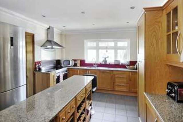  Image of 5 bedroom Detached house for sale in Clapham Common Clapham Worthing BN13 at Clapham Common Clapham Worthing, BN13 3UR