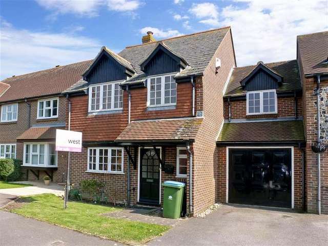  Image of 4 bedroom Terraced house for sale in Clydesdale Gardens Bognor Regis PO22 at Bognor Regis West Sussex Bognor Regis, PO22 9BE