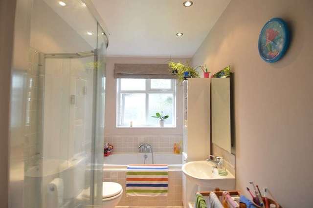  Image of 3 bedroom Property to rent in Cottage Lane Marlbrook Bromsgrove B60 at Cottage Lane Marlbrook Bromsgrove, B60 1DW