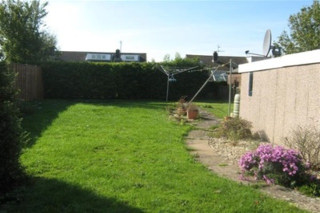  Image of 3 bedroom Detached house to rent in Falconscroft Swindon SN3 at Swindon, SN3 5AF